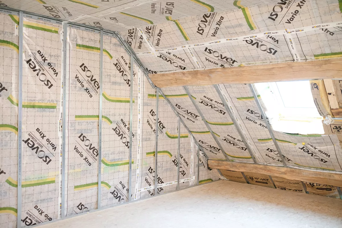 chantier_isolation_pare-vapeur_698d7e53dd6fa.webp